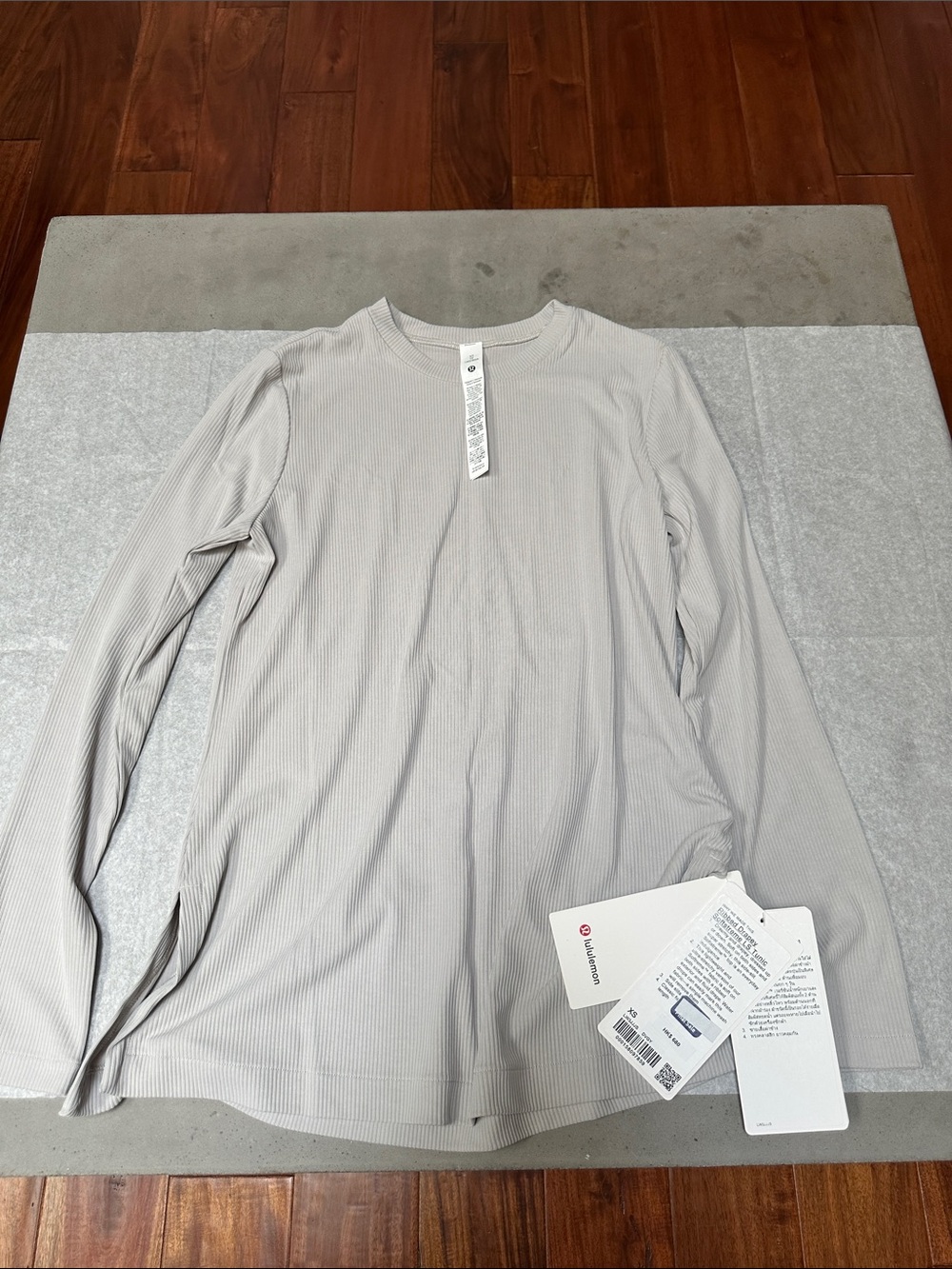 lululemon athletica Ribbed Drapey Softstreme LS Tunic